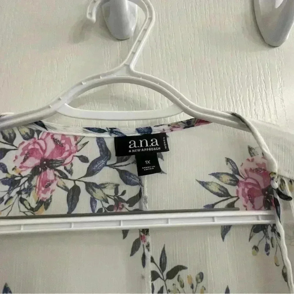 Floral Print Lightweight Kimono - Picture 6 of 6